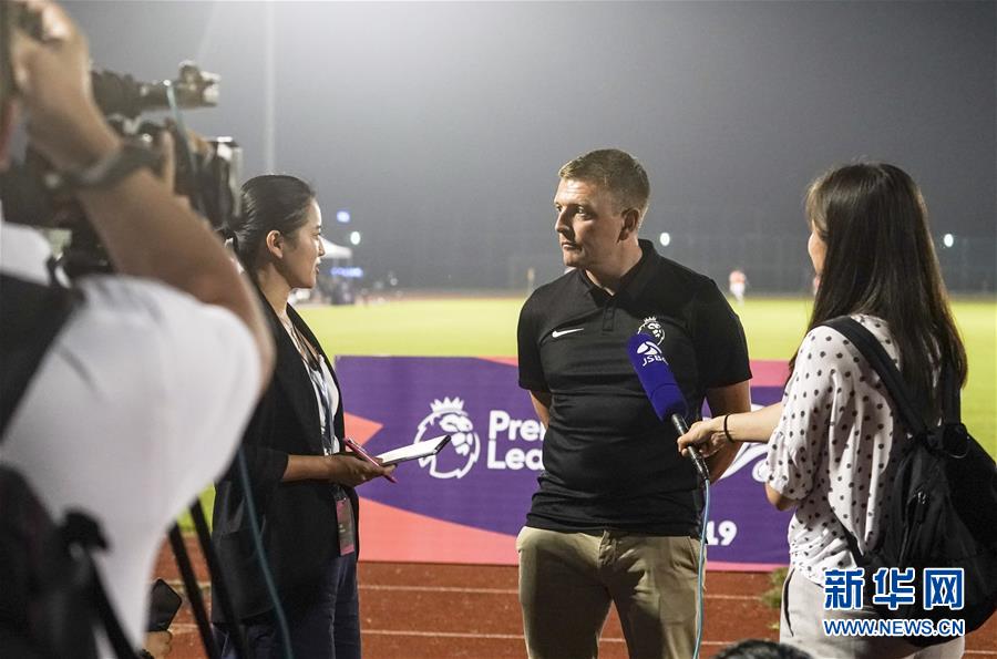 英超亚洲杯·中超U-15邀请赛:江苏苏宁夺冠