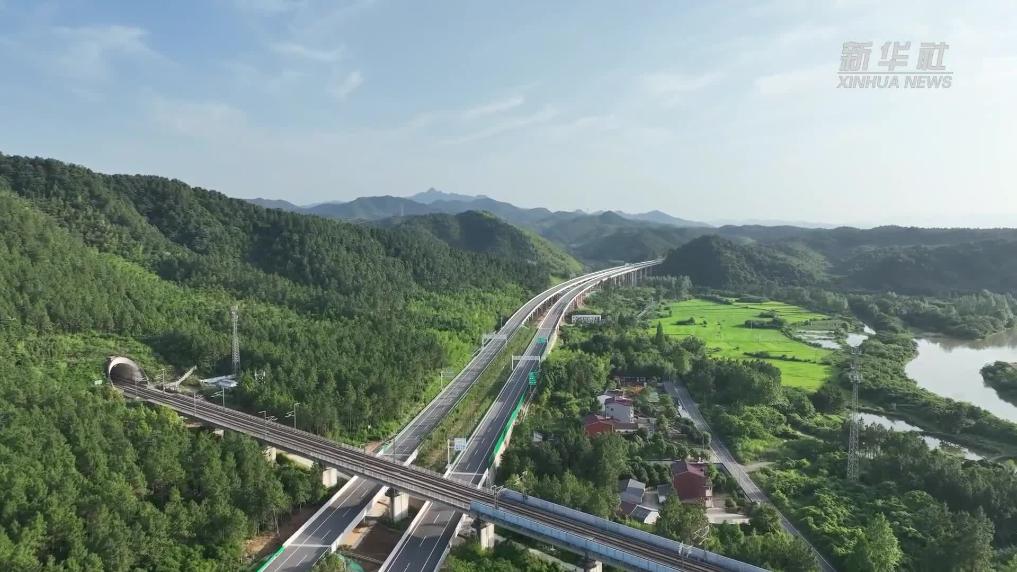 安徽：宣城至泾县高速公路全线贯通