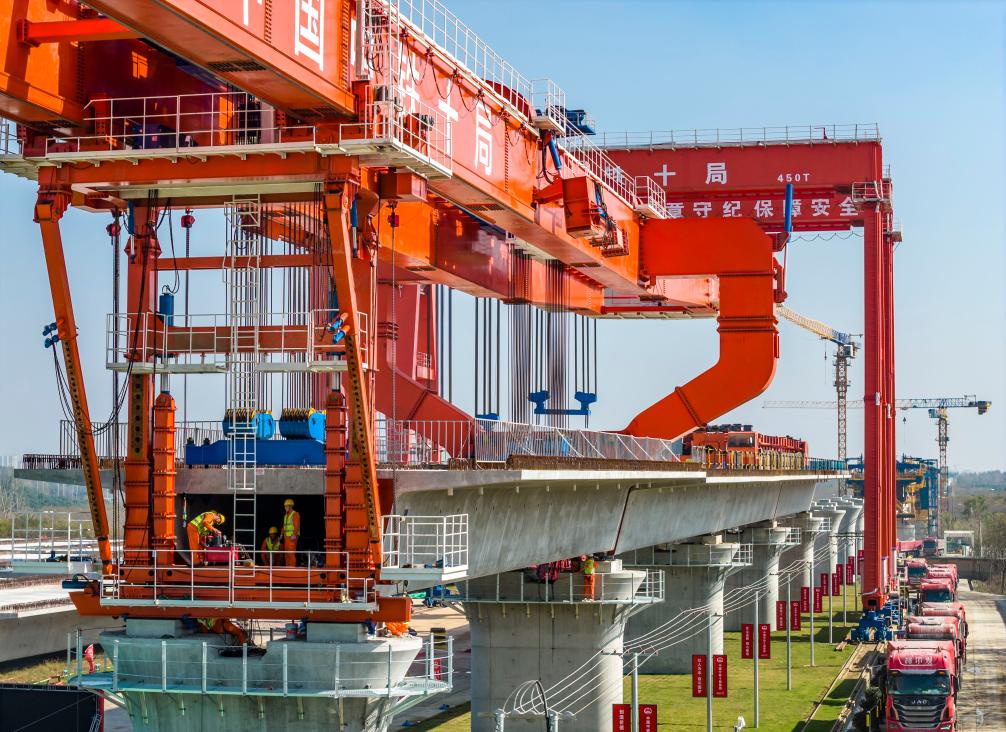 合武高鐵安徽段全面進入箱梁架設階段