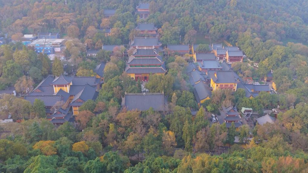 杭州灵隐飞来峰景区12月1日起向公众免费开放