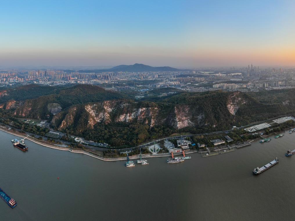 新华鲜报·规划建议新看点|拓展流域经济 做好江河“大文章”