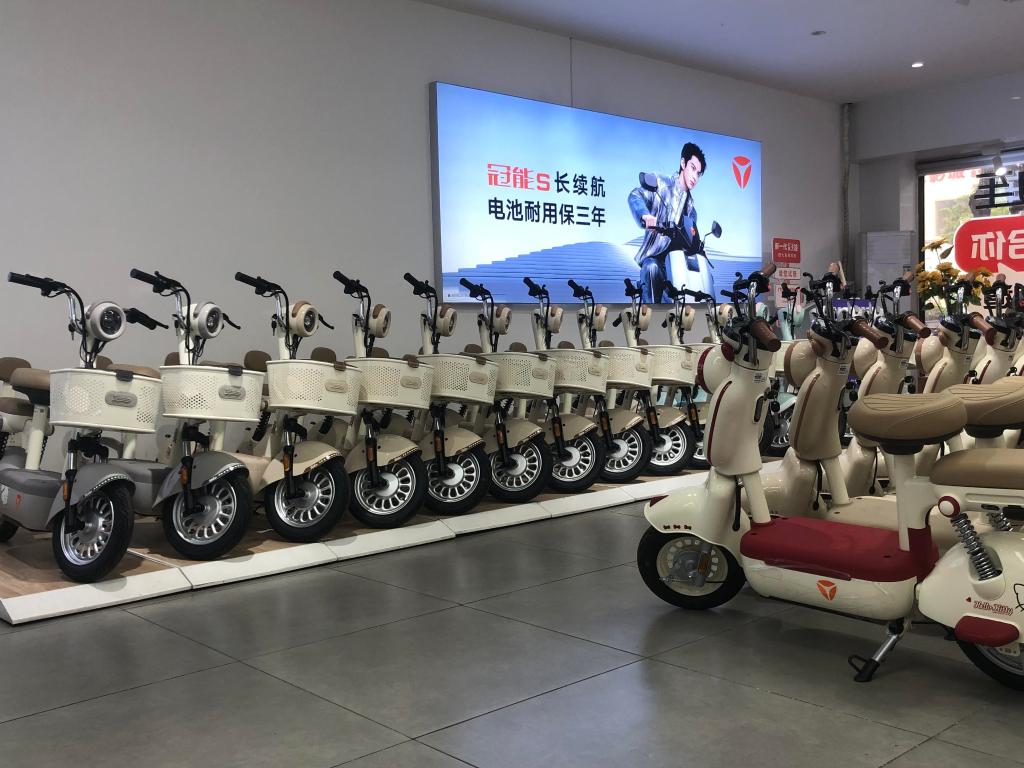 新华视点|电动自行车新国标落地追踪