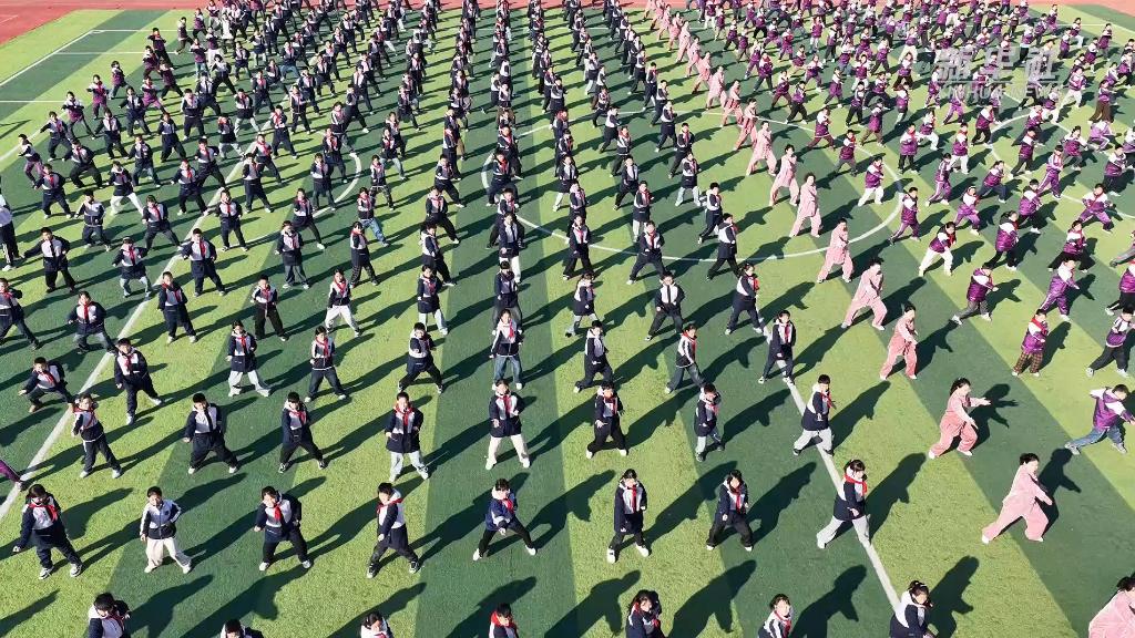 江苏淮安：八段锦进校园 传承文化强体魄