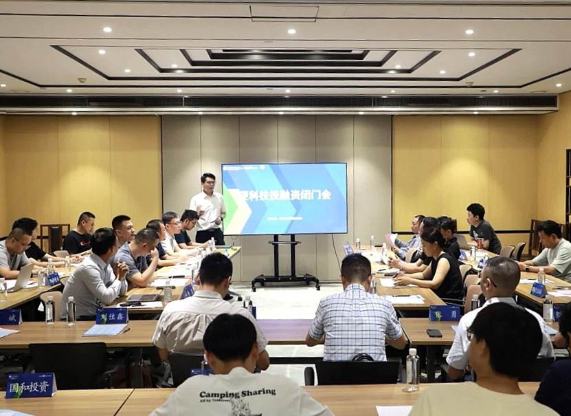 f7032913f73665fd3b800aa1bfcd0624_