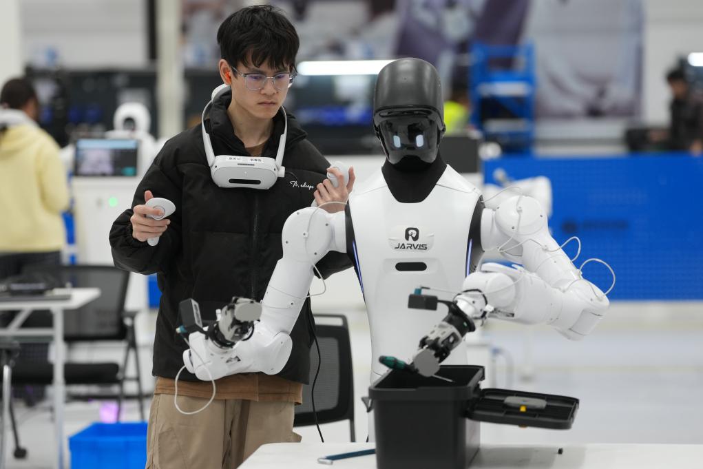 浙江宁波：科技赋能智能制造高质量发展