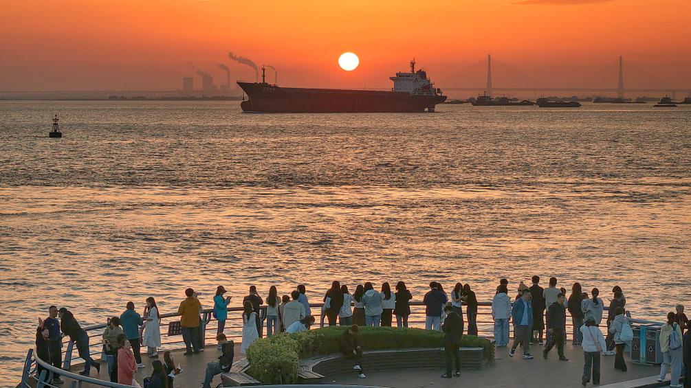 江苏南通：滨江靓影