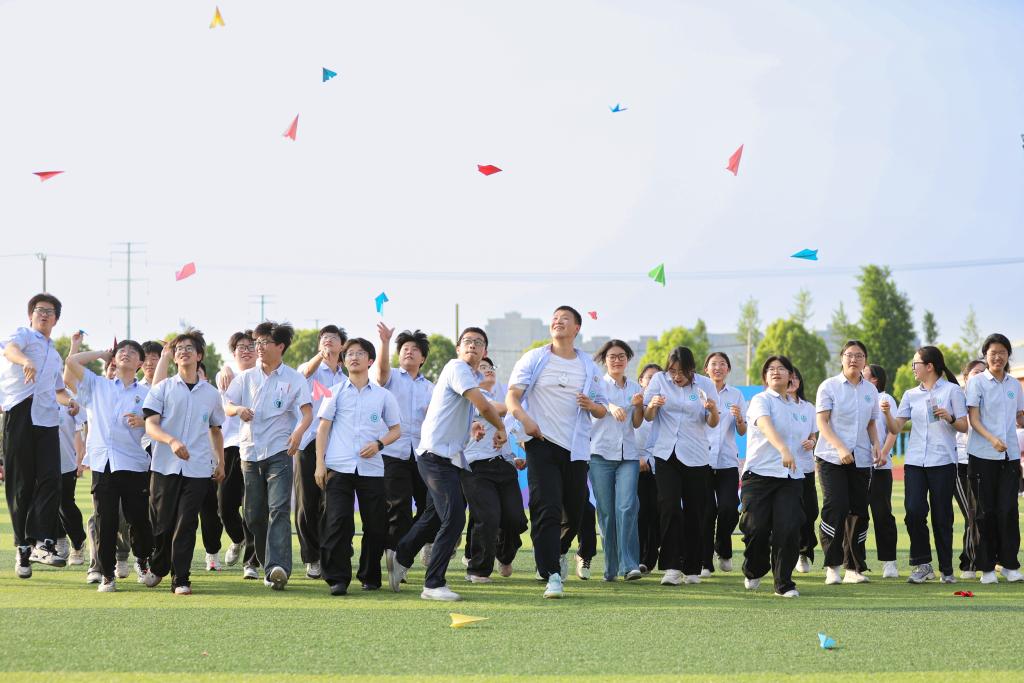 江苏海安：放松心情迎高考