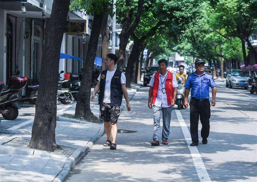 嘉兴哪个镇外来人口多_嘉兴老城区在哪个位置(2)
