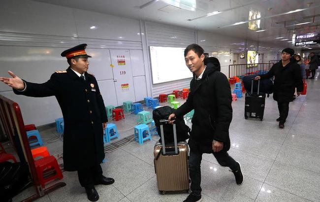 上海：寒夜送溫暖