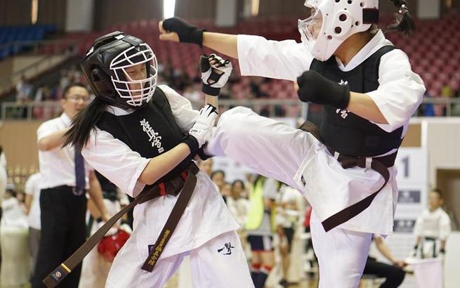分量制空手道錦標賽在上海舉行
