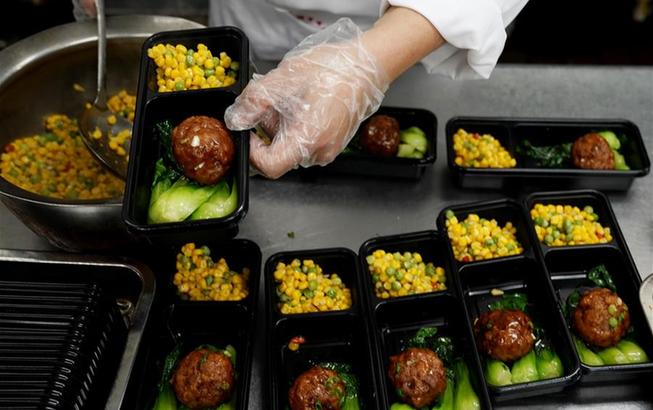 上海：老字號餐館改做盒飯 助力復工人員&ldquo;安心午餐&rdquo;