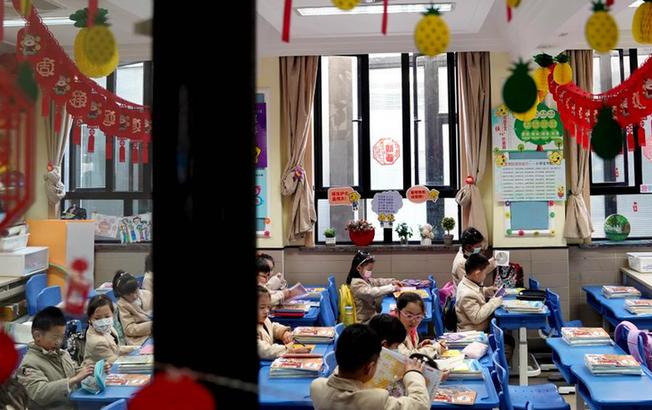 上海中小学生返校开学