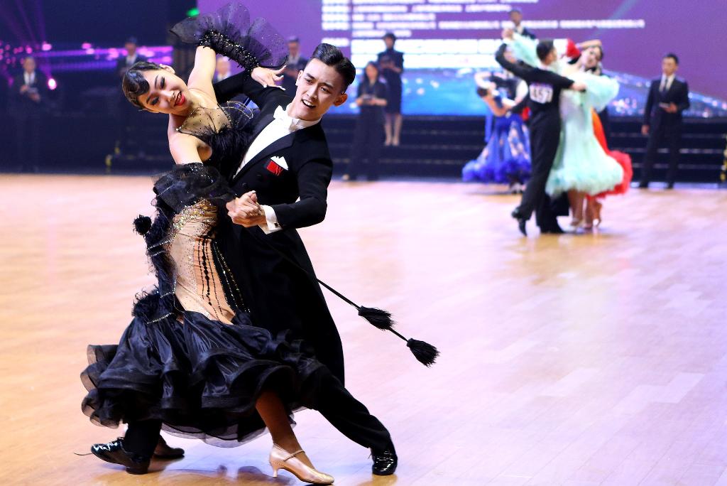 2021中国体育舞蹈公开系列赛（上海站）揭幕